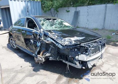2019 Mercedes-Benz A 220 4Matic from USA, damaged, VIN WDD3G4FB8KW006529